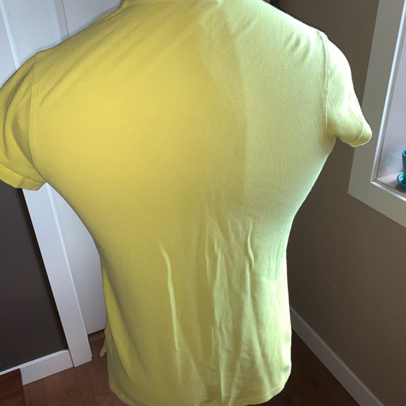 TNA by Aritzia polo shirt - Picture 4 of 4